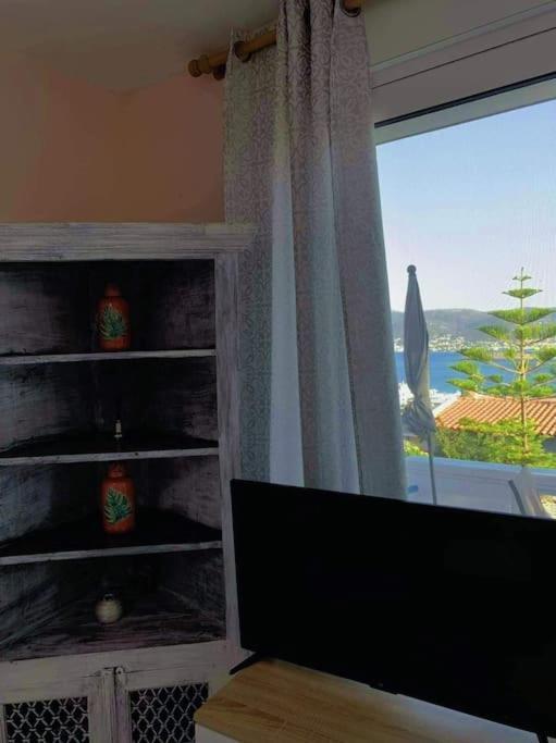 Studio With Unique View Near The Beach! ปอร์โตราฟตี ภายนอก รูปภาพ